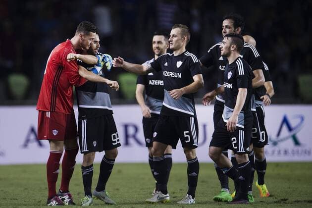 Fußball, EL Quali, Qarabag Agdam - IFK Göteborg 160825 Karabachs Dani Quintana jublar efter 3-0 under fotbollsmatchen i kvalet till Europa League mellan Karabach och IFK Göteborg den 25 augusti 2016 i Baku.  Copyright: JOHANNAxLUNDBERG BB160825JL060