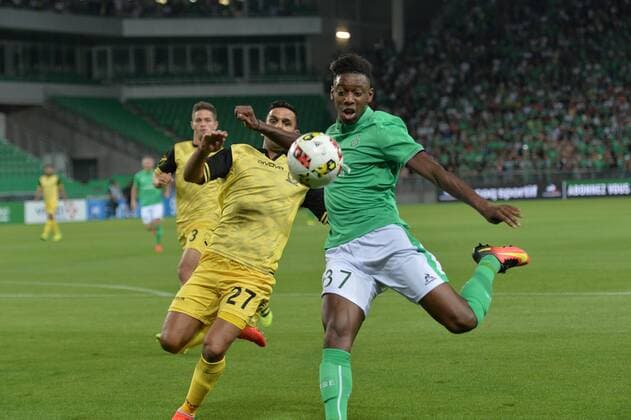 Fußball, EL Quali, AS St. Etienne - Beitar Jerusalem Dylan Saint Louis (saint etienne) vs Oz Raly (beitar) FOOTBALL : Saint Etienne vs Beitar Jerusalem - Ligue Europa - Barrage - 25 08 2016 FredericChambert Panoramic 