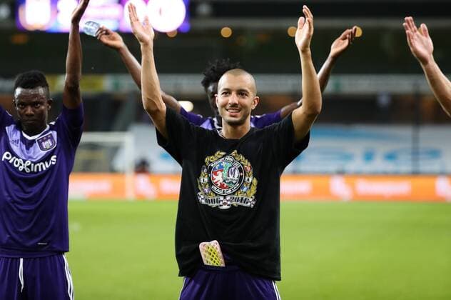 Anderlecht s Sofiane Hanni celebrates after winning a match between Belgian first league soccer team RSC Anderlecht against Czech Slavia Prague, the return leg of the playoff round in the Europa League competition, Thursday 25 August 2016, in Anderlecht, Brussels. First leg ended on 0-3 in Czech Republic. VIRGINIExLEFOUR  x04918910x