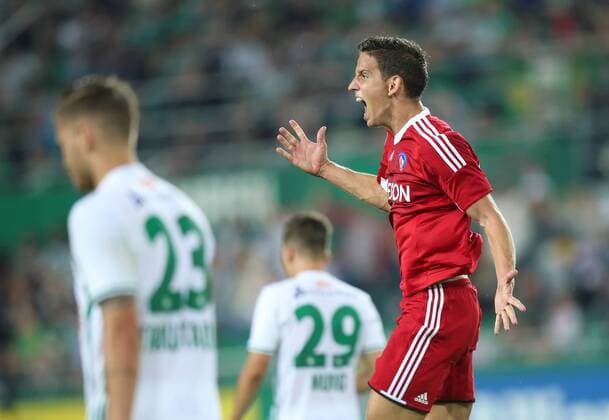 SOCCER - UEFA EL quali, Rapid vs Trencin VIENNA,AUSTRIA,25.AUG.16 - SOCCER - UEFA Europa League, Play-off qualification, SK Rapid Wien vs FK AS Trencin. Image shows the rejoicing of Jakub Paur (Trencin). Keywords: Wien Energie. GEPAxpictures xPatrickxLeuk