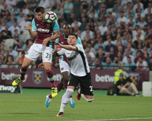August 25, 2016 - London, England, United Kingdom - West Ham United s Jonathan Calleri uring Europa League play-off match between West Ham v FC Astra Giurgiu, in London, on August 27, 2016. West Ham United v FC Astra Giurgiu - UEFA Europa League  - ZUMAn230