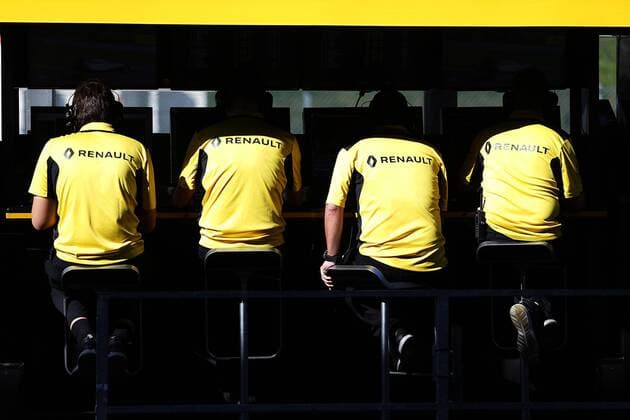 Belgian Grand Prix, Spa Francorchamps 25 - 28 August 2016 Renault F1 Team pit gantry. 26.08.2016. Free Practice 1 