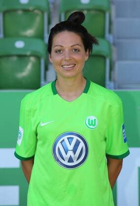 Fußball, 1. BL Damen, VfL Wolfsburg Porträttermin VfL Frauen, Fototermin Wolfsburg, Deutschland. 26.08.2016, FUßBALL - VfL Wolfsburg, Fototermin, 1. Allianz Frauen Bundesliga, Saison 2016 17. Bild zeigt: Vanessa Bernauer (VfL Wolfsburg) Wolfsburg