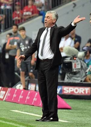 26.08.2016, xjhx, Fussball 1.Bundesliga, FC Bayern Muenchen - SV Werder Bremen, emspor , v.l. Carlo Ancelotti (Trainer FC Bayern Muenchen) Muenchen