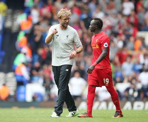 Liverpool s Jurgen Klopp talks Sadio Mane at the final whistle during the Premier League match at White Hart Lane Stadium, London. Picture date August 27th, 2016 Pic David Klein Sportimage EDITORIAL USE ONLY. No use with unauthorised audio, video, data, fixture lists, club league logos or live services. Online in-match use limited to 120 images, no video emulation. No use in betting, games or single club league player publications.