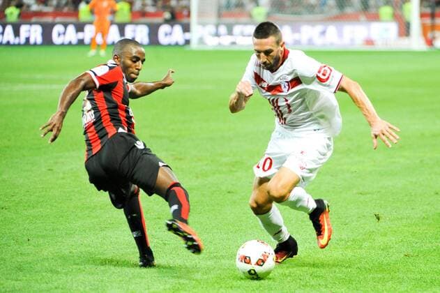 10 Morgan AMALFITANO (lil) - 21 Ricardo PEREIRA (nice) FOOTBALL : Nice vs Lille - Ligue 1 - 27 08 2016 FEP Panoramic 