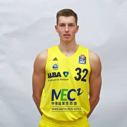 Basketball Berlin 25.08.2016 BBL 1. Bundesliga Saison 2016 2016 Alba Berlin Team Robert Glöckner (Alba Berlin, No.32)