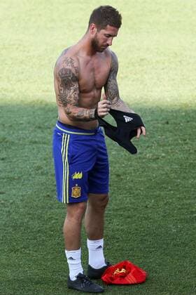 Spanish footbal Sergio Ramos team durign the first training of the concentration of Spanish football team at Ciudad del Futbol de Las Rozas before the qualifying for the Russia world cup in 2017 August 29, 2016.  (20160829061)