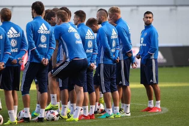 MOSCOW REGION, RUSSIA - AUGUST 29, 2016: Members of the Russian men s national football team during a training session at Arena Khimki Stadium ahead of friendly matches against Turkey and Ghana. Valery Sharifulin TASS  TS02F1C7