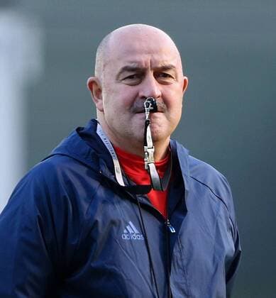 MOSCOW REGION, RUSSIA - AUGUST 29, 2016: Stanislav Cherchesov, head coach of the Russian men s national football team, during a training session at Arena Khimki Stadium ahead of friendly matches against Turkey and Ghana. Valery Sharifulin TASS  TS02F1D2