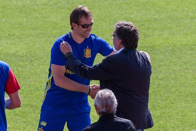 Spanish coach Julen Lopetegui during the second training of the concentration of Spanish football team at Ciudad del Futbol de Las Rozas before the qualifying for the Russia world cup in 2017 August 30, 2016.  (20160830055)