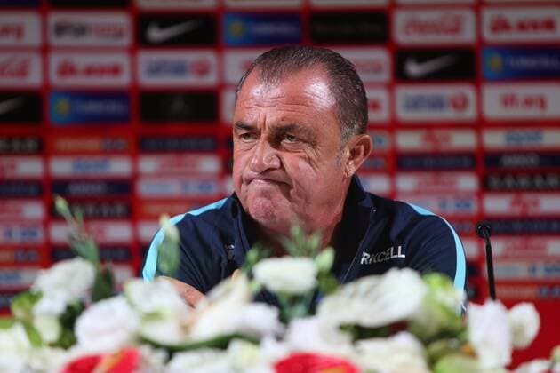 Bilder des Tages - SPORT Fußball, Nationalteam Türkei Pressekonferenz Turkey National Football Team head coach gives a press conference PK Pressekonferenz on the eve of the team s Friendly match against Russia, on August 30, 2016 at Antalya Arena in Antalya , Turkey. Pictured: Coach Fatih Terim 