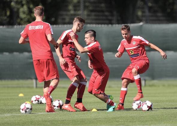 SOCCER - FIFA World Cup WM Weltmeisterschaft Fussball 2018 quali, GEO vs AUT VIENNA,AUSTRIA,31.AUG.16 - SOCCER - FIFA World Cup 2018, european qualifiers, OEFB international match Länderspiel Georgia vs Austria, preview, training. Image shows Marc Janko, Stefan Stangl, Zlatko Junuzovic and Louis Schaub (AUT). GEPAxpictures xChristianxOrt