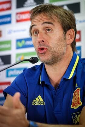 Spain s head coach Julen Lopetegui pictured during a press conference PK Pressekonferenz of the Spanish national soccer team, on Wednesday 31 August 2016, in Brussels. Tomorrow Spain is playing a friendly game against Belgian national soccer team Red Devils. VIRGINIExLEFOUR  x04922603x