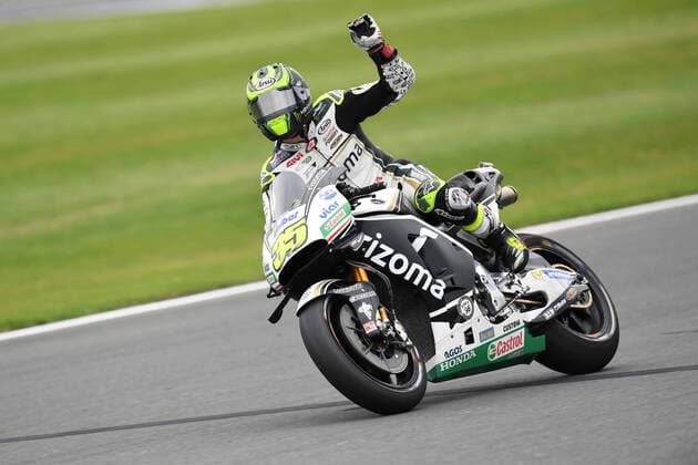 Formel 1, GP von Silverstone IPP20160902 Motorsports: MotoGP World Championship WM Weltmeisterschaft GP of Great Britain, cal crutchlow saluta (Hinweis: Verwendung nur in Deutschland - only Germany) xHOCHxZWEIx xItalyxPhotoxPressx 