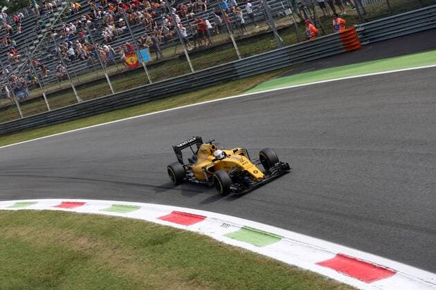 Italian Grand Prix, Monza 01 - 04 September 2016 03.09.2016 - Free Practice 3, Kevin Magnussen (DEN) Renault F1 Team RS16 