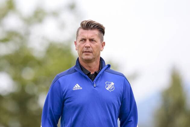 Colin Bell (Trainer Sand) Porträt, Portrait, Einzelbild, Fußball,Allianz Frauen Bundesliga, SC Sand - VfL Wolfsburg, xtgx