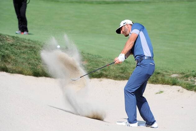 Sunday, September 4, 2016: Dustin Johnson hits of out the sand on the fourth hole during the third round of the Deutsche Bank Championship tournament held at the Tournament Players Club, in Norton, Massachusetts. Cal Media PGA Golf Herren 2016: Deutsche Bank Championship SEP 04 - ZUMAc04_