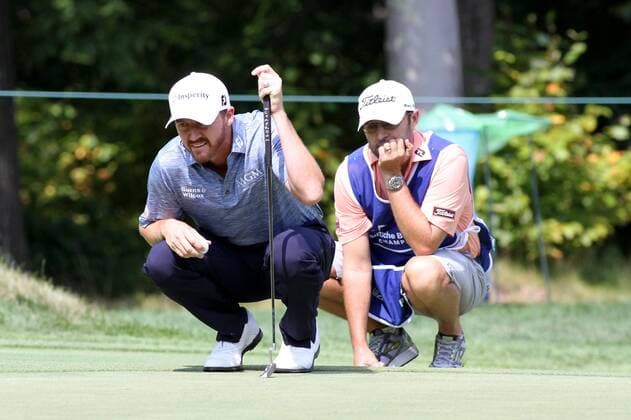 September 4, 2016: Jimmy Walker and his caddie read his putt on 1 at the Deutsche Bank Championship at the TPC Boston in Norton, Massachusetts. (Photo by Malcolm Hope Icon Sportswire) GOLF: SEP 04 PGA Golf Herren - Deutsche Bank Championship - Third Round Icon160904061 EDITORIAL USE ONLY