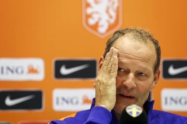 coach Danny Blind of Hollandduring a press conference PK Pressekonferenz prior to the FIFA World Cup WM Weltmeisterschaft Fussball 2018 qualifying match between Sweden and Netherlands on September 5, 2016 at the Friends Arena in Solna, Sweden. Netherlands in Sweden Press conference 2016 2017 xVIxxIVx 6164078