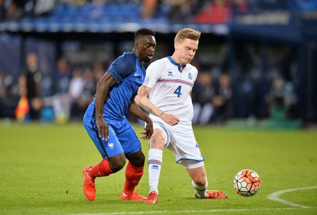 Fußball, U21 EM Quali, Frankreich - Island Jean Kevin Augustin (fra) - Orri Omarsson (isl) FOOTBALL : U21 U 21 Frankreich - Island EM Quali Espoirs - 06 09 2016 AnthonyBIBARD FEPx 