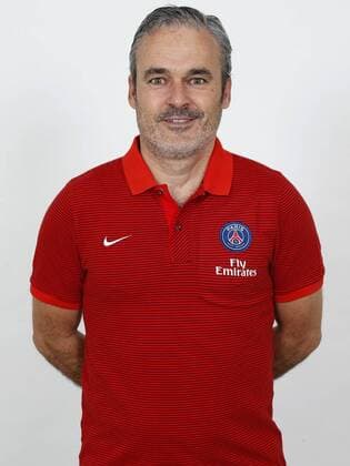Fußball, Paris St. Germain Porträttermin Victor Manas - Fussball Frankreich, Ligue 1, Offizieller Fototermin, Shooting Paris Saint Germain PSG - 07 09 2016 Panoramic Panoramic 