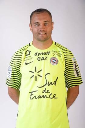 Fußball, Porträttermin Montpellier HSC Laurent Pionnier - Fussball Frankreich, Offizieller Fototermin, Shooting Montpellier HSC - 07 09 2016 Panoramic Panoramic 