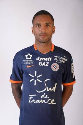 Fußball, Porträttermin Montpellier HSC Joris Marveaux - Fussball Frankreich, Offizieller Fototermin, Shooting Montpellier HSC - 07 09 2016 Panoramic Panoramic 