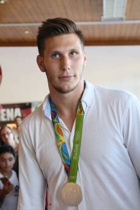 Niklas Süle (TSG 1899 Hoffenheim) wird im Vereinsheim von seinem ehemaligen Verein Rot-Weiss Walldorf und seiner Heimatstadt geehrt für den Gewinn der Silbermedaille in Rio