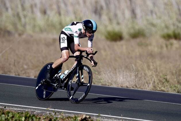 Bilder des Tages - Sport British rider Chris Froome of Sky team in his way to win the the 19th stage of La Vuelta cycling race, a race against the clock of 37 km between Javea and Calpe in Valencia, eastern Spain, 09 September 2016. 19TH STAGE !ACHTUNG: NUR REDAKTIONELLE NUTZUNG!  20160909-636090443967741050