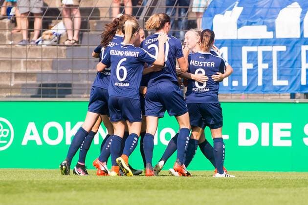 10.09.2016, xfrx, Fussball 1.Bundesliga Damen, Turbine Potsdam - 1.FFC Frankfurt v.l. Turbine Potsdam celebrate the goal,Torjubel zum 1:0 Potsdam