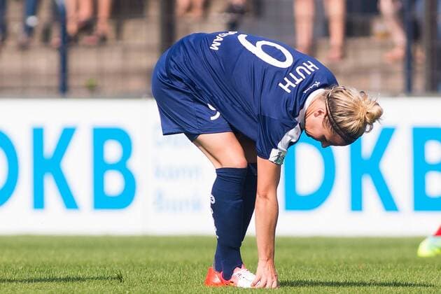 10.09.2016, xfrx, Fussball 1.Bundesliga Damen, Turbine Potsdam - 1.FFC Frankfurt v.l. Svenja Huth (1.FFC Turbine Potsdam) frustriert,traurig,wuetend,fassungslos Potsdam