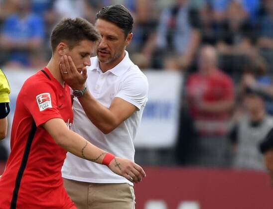 10.09.2016, xjhx, Fussball 1.Bundesliga, SV Darmstadt 98 - Eintracht Frankfurt, emspor emonline, v.l. Guillermo Varela (Eintracht Frankfurt) verletzt, Verletzung,, Trainer Niko Kovac (Eintracht Frankfurt) Darmstadt