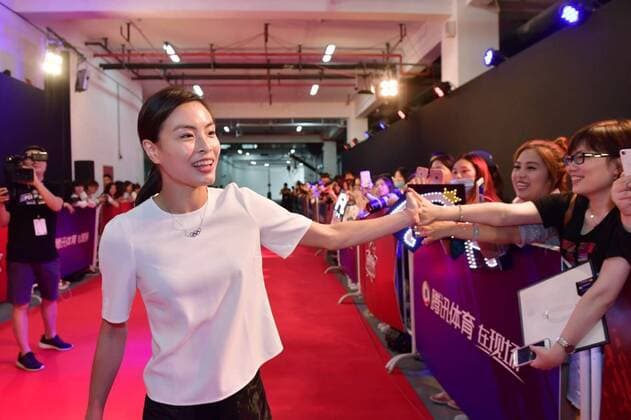Chinese diving star Wu Minxia arrives for the Super Penguin All-Star friendly match in Shanghai, China, 10 September 2016. Tracy McGrady spotlighted on red carpet with co-stars for Super Penguin All-Star friendly match in Shanghai  20160911_07902