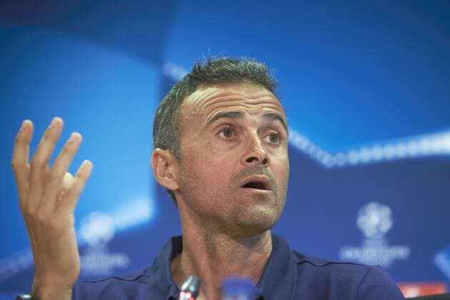 FC Barcelona Barca s Spanish head coach Luis Enrique addresses the media during a press conference PK Pressekonferenz at the end of a team s training session in Barcelona, northeastern Spain, 12 September 2016. FC Barcelona will face Celtic in a Champions League soccer match the upcoming 13 September at Camp Nou stadium. EFE Alejandro Garcia FC BARCELONA PRESS CONFERENCE !ACHTUNG: NUR REDAKTIONELLE NUTZUNG!  GRA210 20160912-636092932787307299