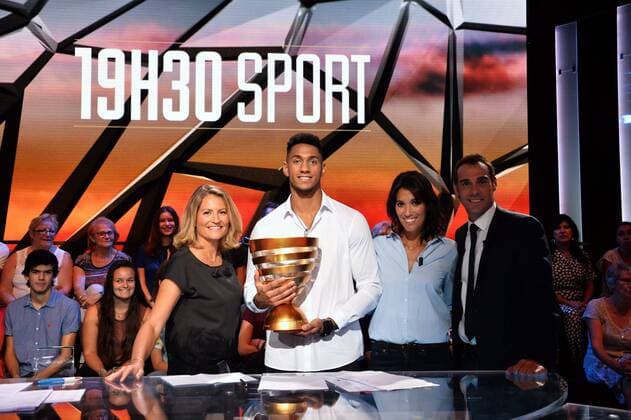 Fußball, Auslosung Coupe de La Ligue in Frankreich Laurie Cholewa - Tony Yoka - Astrid Bard - Ludovic Derouin FOOTBALL : Auslosung Ligapokal Frankreich Coupe de La Ligue - 12 09 2016 AnthonyBIBARD FEPx 