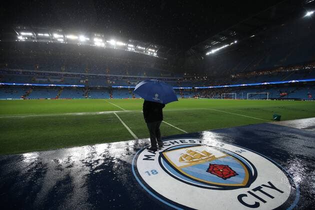 Fußball, CL, Manchester City - Borussia Mönchengladbach, Spielabsage Football - 2016 2017 Champions League - Group C : Manchester City v Borussia Monchengladbach - The Etihad Stadium Rain before the match between Manchester City and Borussia Monchengladbach at The Etihad Stadium causes the game to be cancelled. COLORSPORT LYNNE CAMERON 