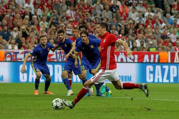 Robert Lewandowski (FC Bayern Muenchen) beim Elfmeter zum 1:0, FC Bayern Muenchen vs. FC Rostov, Fussball, Champions League, Gruppenphase, 13.09.2016, Muenchen Copyright: xLangerx xEibner-Pressefotox EP_HLR