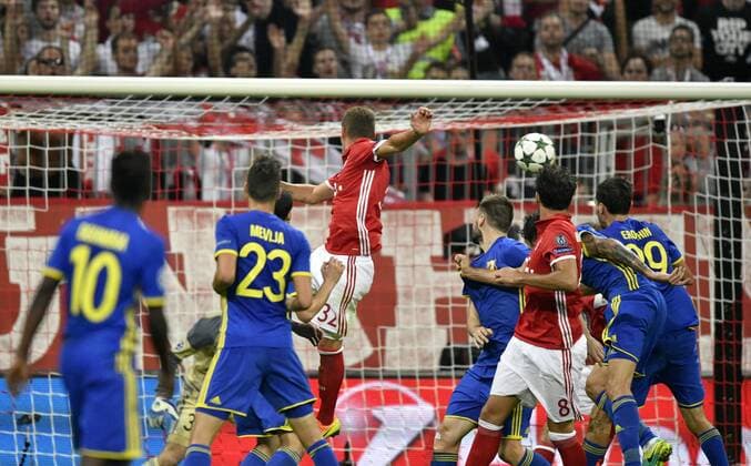Bilder des Tages - SPORT TOR zum 4:0 durch Joshua Kimmich FC Bayern München per Kopfball Torschuss Aktion Torchance Champions League CL Gruppenphase FC Bayern München FCB vs FC FK Rostow Rostov 13.09.2016