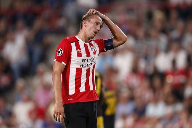 Fußball, CL, PSV Eindhoven - Atletico Madrid Luuk de Jong of PSVduring the UEFA Champions League group D match between PSV Eindhoven and Atletico Madrid on September 13, 2016 at the Philips stadium in Eindhoven, The Netherlands. PSV v Atletico Madrid UEFA Champions League 2016 2017 xVIxJeroenxPutmansxIVx 6211902
