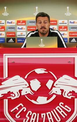 SOCCER - EL, RBS vs Krasnodar, preview SALZBURG,AUSTRIA,14.SEP.16 - SOCCER - UEFA Europa League, Red Bull Salzburg vs FK Krasnodar, preview, press conference PK Pressekonferenz RBS. Image shows head coach Oscar Garcia (RBS). GEPAxpictures xFelixxRoittner