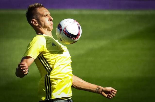 Anderlecht s Lukasz Teodorczyk pictured in action during a training session of Belgian first league soccer team RSC Anderlecht, Wednesday 14 September 2016. Tomorrow Anderlecht is playing the first game of the group stage of the Europa League competition against Azerbaidjan club FK Gabala, in the group C. VIRGINIExLEFOUR  x04931238x