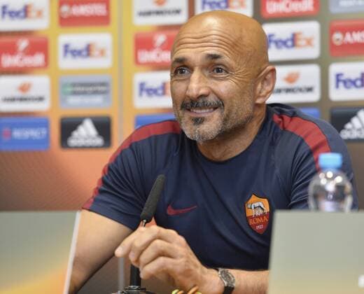 Luciano Spaletti, coach of AS Roma, attends a press conference PK Pressekonferenz prior to the European league match, FC Viktoria Plzen vs AS Roma, in Pilsen, Czech Republic, September 14, 2016. (CTKxPhoto MiroslavxChaloupka) CTKPhotoP201609140899701  _CHA0395