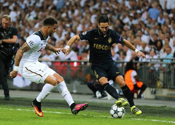 14.09.2016. Wembley Stadium, London, England. UEFA Champions League Football. Tottenham Hotspur versus Monaco. AS Monaco Midfielder Jo& xe3;o Moutinho feels pressure from Tottenham Hotspur Defender Kyle Walker during a Monaco attack xMarkxKertonx  ActionPlus11789469