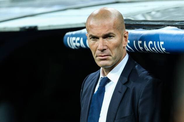 Real Madrid s coach Zinedine Zidane during the match of Champions League group 6 round 1, between Real Madrid an Sporting Clube de Portugal at Santiago Bernabeu Stadium in Madrid September 14, 2016.  (20160914008)