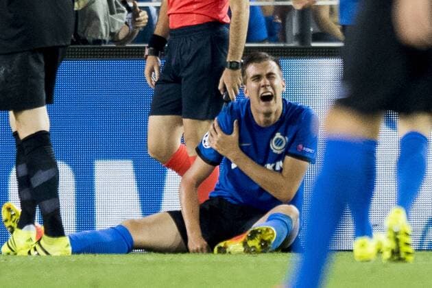 Club s Bjorn Engels lies injured on the ground during a game of the first day of the group stage of the UEFA Champions League competition between Belgian first division soccer team Club Brugge KV and English club Leicester City F.C. in the group G in Brugge, Wednesday 14 September 2016. JASPERxJACOBS  x04931876x