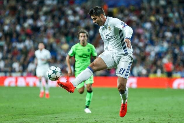 Fußball, CL, Real Madrid - Sporting Lissabon Real Madrid s Alvaro Morata during the match of Champions League group 6 round 1, between Real Madrid an Sporting Clube de Portugal at Santiago Bernabeu Stadium in Madrid September 14, 2016.  (20160914082)