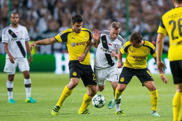 FuÃŸball, CL, Legia Warschau - Borussia Dortmund 14.09.2016. Warsaw, Poland, UEFA Champions League football. Legia Warsaw versus Borrusia Dortmund. Thibault Moulin (Legia Warsaw), xLukaszxSkwiotx  ActionPlus11789690