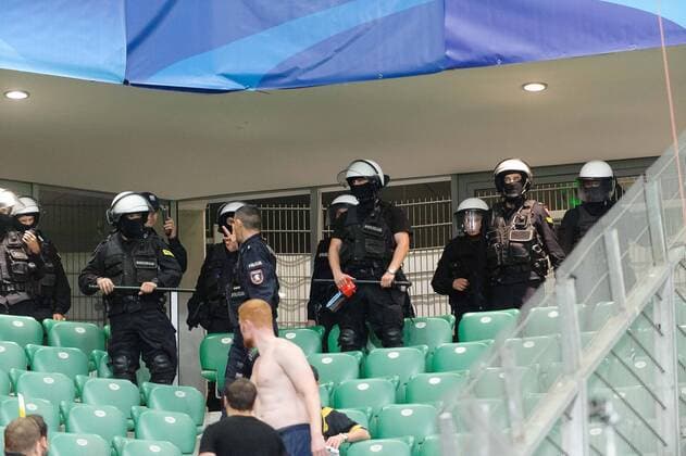2016.09.14 Warsaw Football UEFA Champions League Group F season 2016 2017 Legia Warsaw - Borussia Dortmund Fans  20160914_PF_PA051