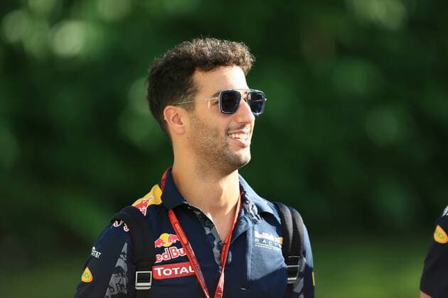 15.09.2016. Marina Bay Street Circuit, Singapore. Drivers arrival, inspection and press conferecne day. Red Bull Racing & x2013; Daniel Ricciardo xLeannexBoonx  ActionPlus11789710